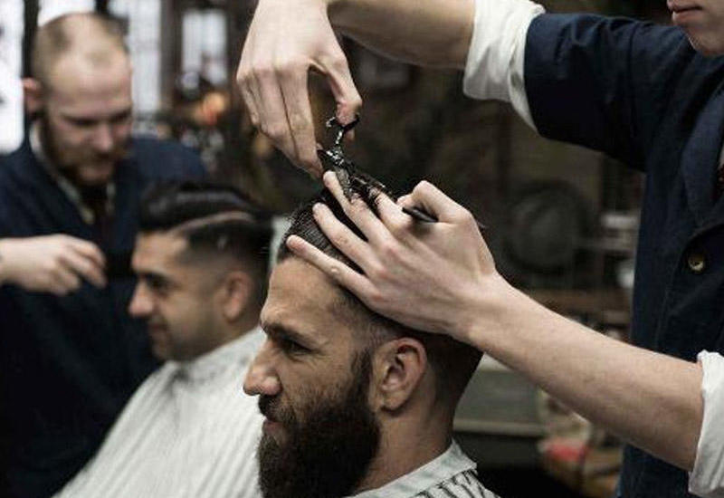 В Азербайджане откроются салоны красоты и парикмахерские