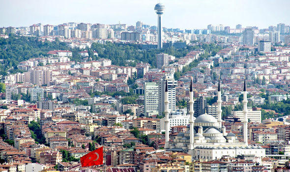 Турция продлила режим чрезвычайного положения на три месяца