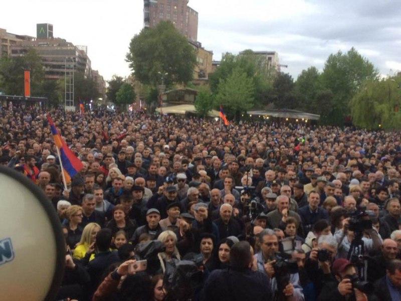 Армения на пороге цветной революции