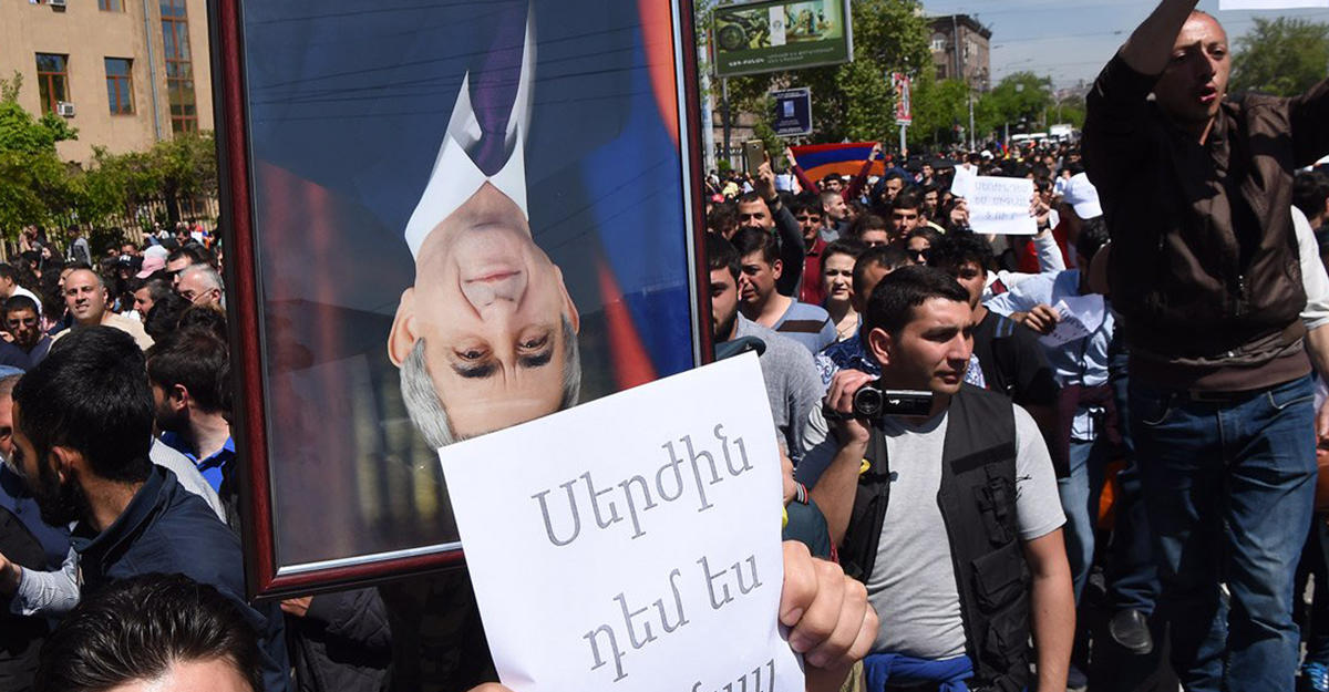 Большой армянский самообман -  что оппозиции нужно требовать от Саргсяна, чтобы спасти Армению