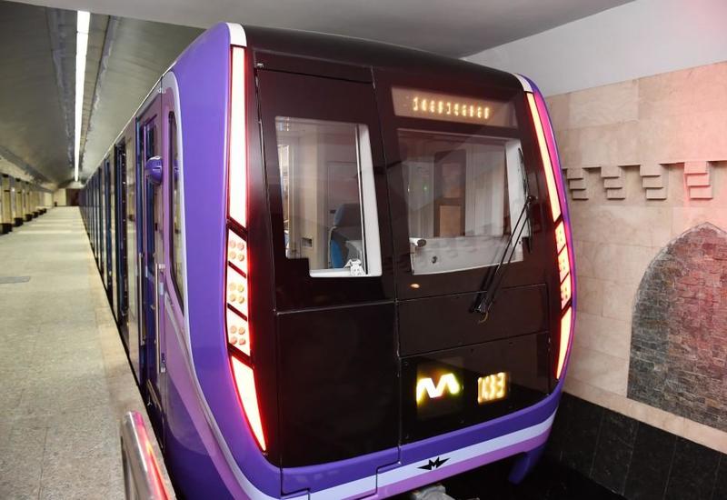 В бакинском метро вводятся в эксплуатацию новые современные поезда