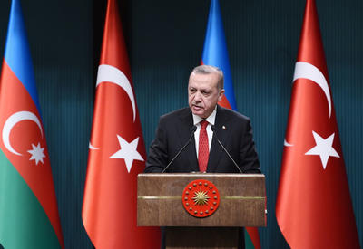 Эрдоган: Турция продолжит поддерживать Азербайджан в карабахском конфликте