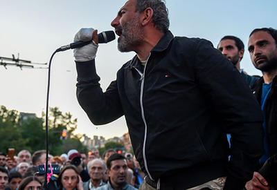 Пашинян устраивает &quot;прощальное&quot; шоу: армянам снова покажут бороду - ПОДРОБНОСТИ