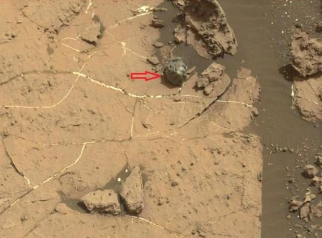 Marsdakı görüntülər müzakirələrə səbəb oldu