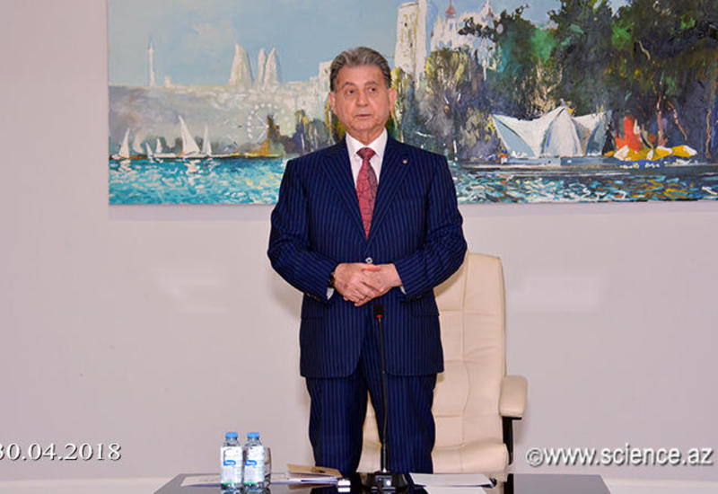 Акиф Ализаде : Своей деятельностью академик Зарифа Алиева высоко подняла авторитет азербайджанской науки