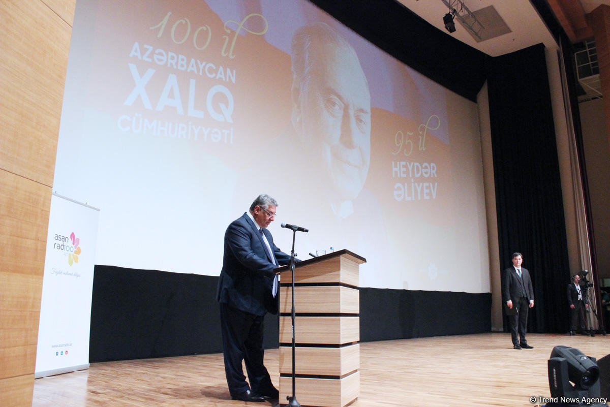 Торжественная презентация грандиозного проекта "Sevdiyim", посвященного 95-летию великого лидера Гейдара Алиева и 100-летию АДР