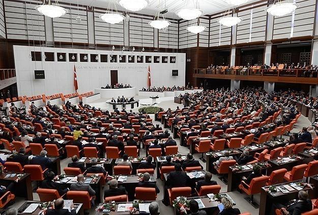 Парламент Турции возобновит работу с вопросом борьбы с терроризмом