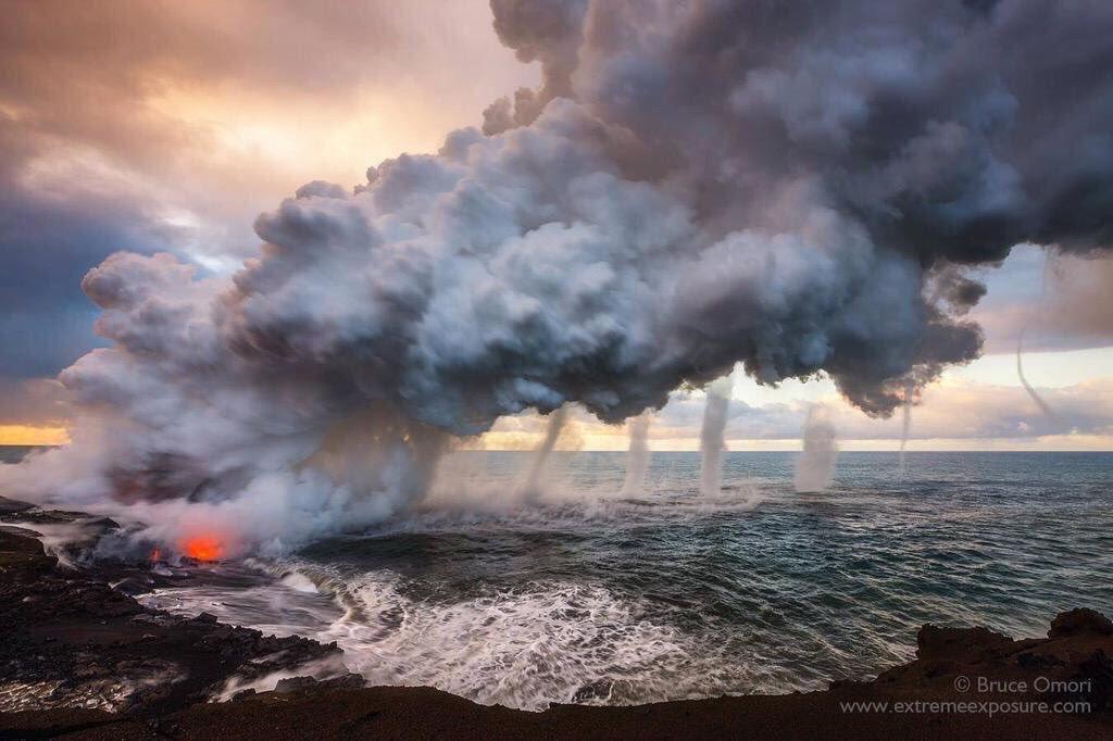 На Гавайях произошло новое извержение вулкана