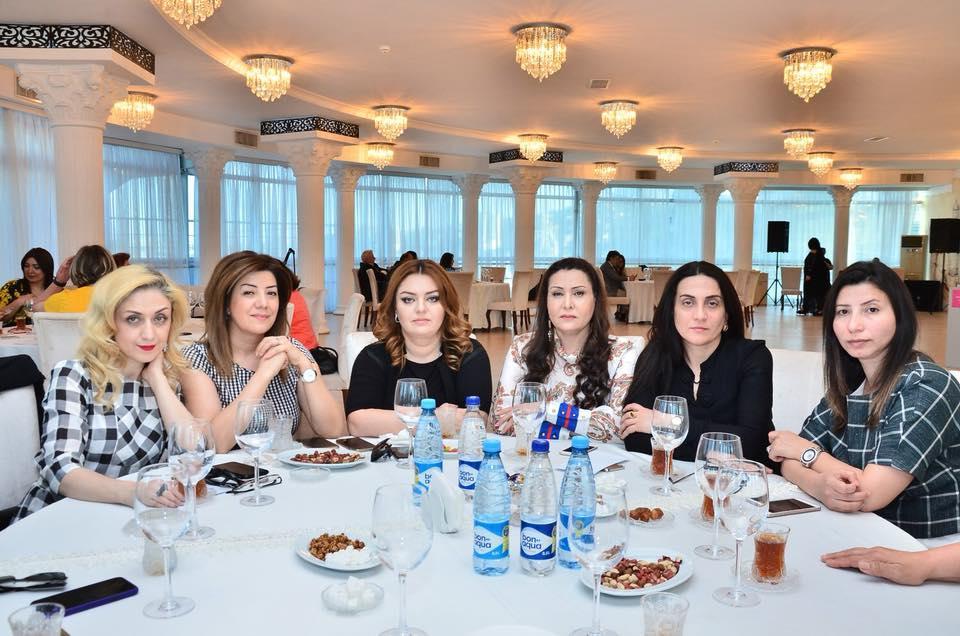 Известные деятели культуры поддержали тяжелобольную азербайджанскую журналистку