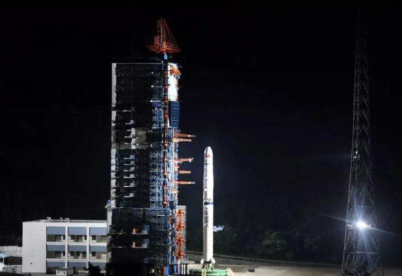 Çin Ayı fəth edir: "Queqiao" kosmik aparatını buraxdı