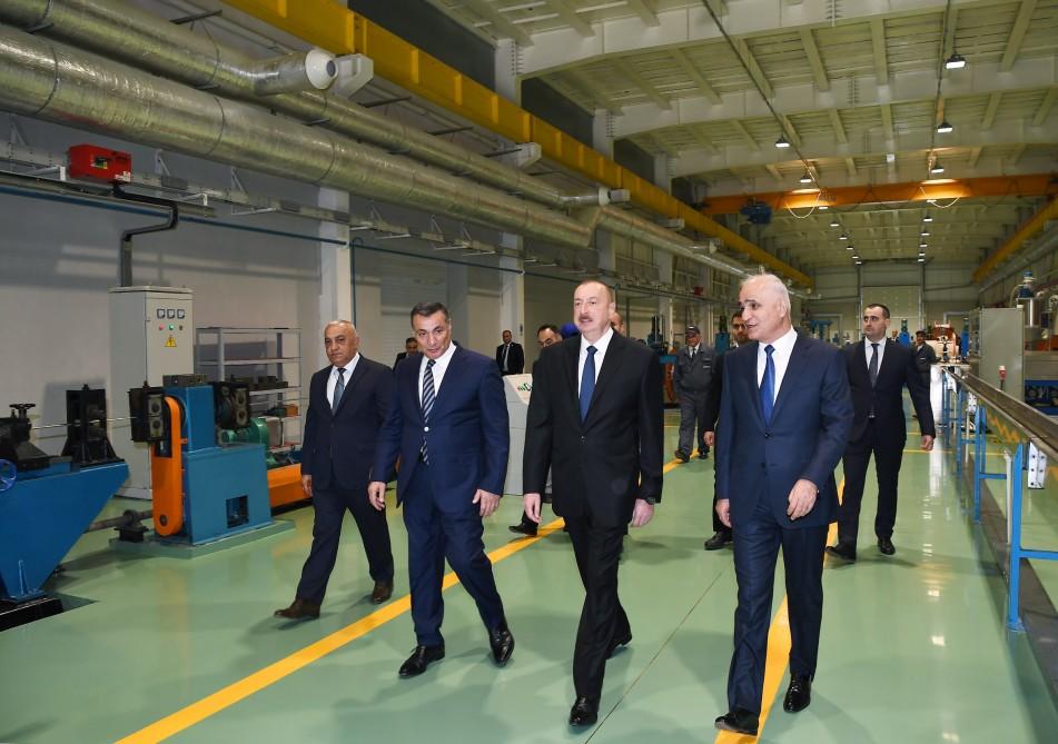 Президент Ильхам Алиев принял участие в открытии завода высоковольтного оборудования в Баку