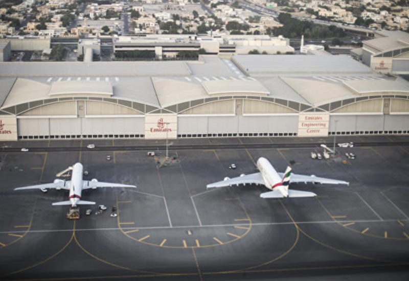 Самолет компании Flydubai вернулся в аэропорт Дубая из-за дебошира на борту