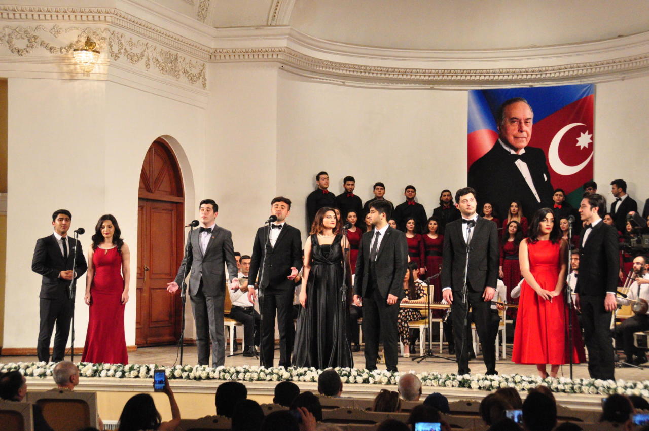 В Филармонии прошел большой концерт в честь 100-летия АДР
