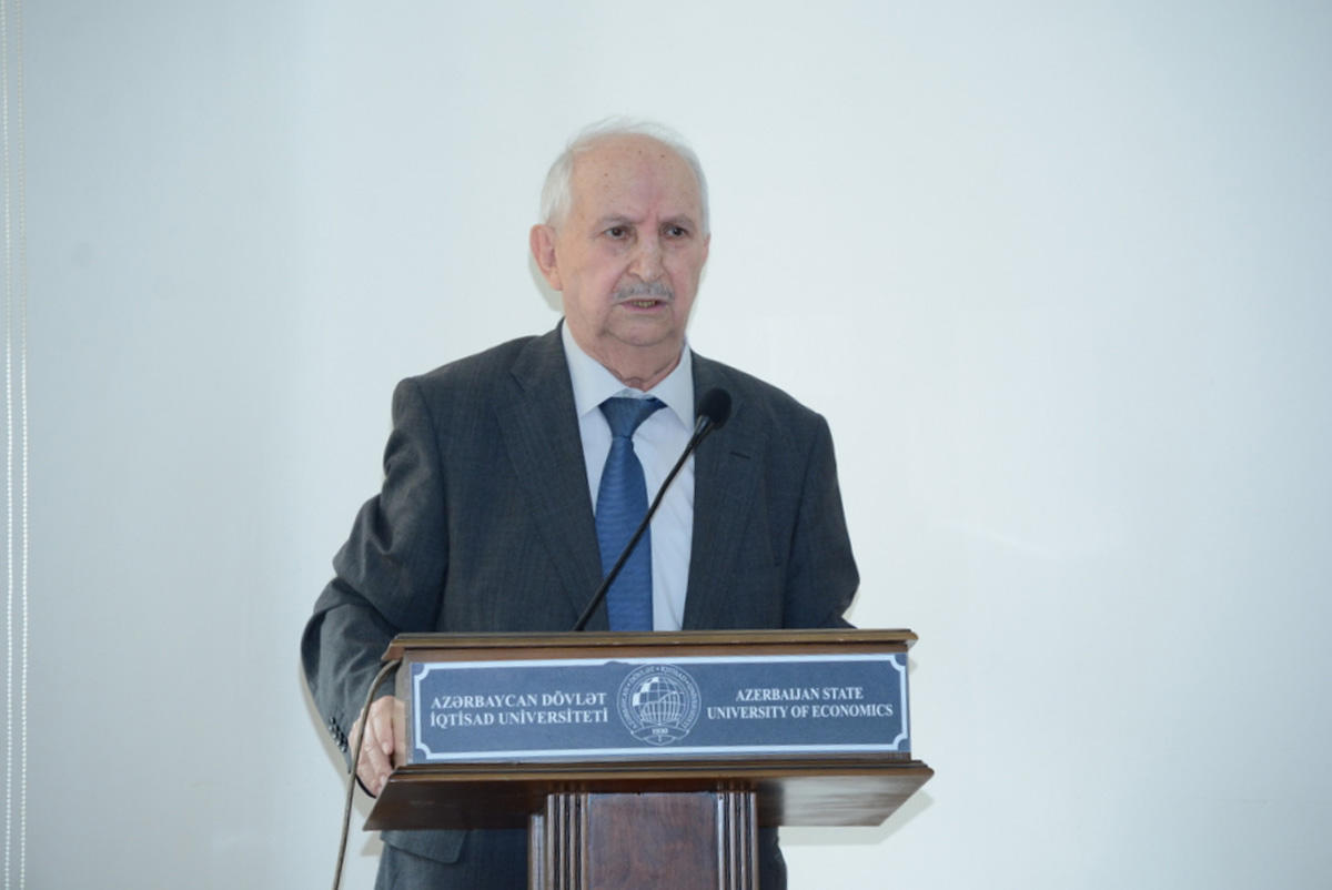 В UNEC прошла  научно-практическая конференция, посвященная 100-летию АДР