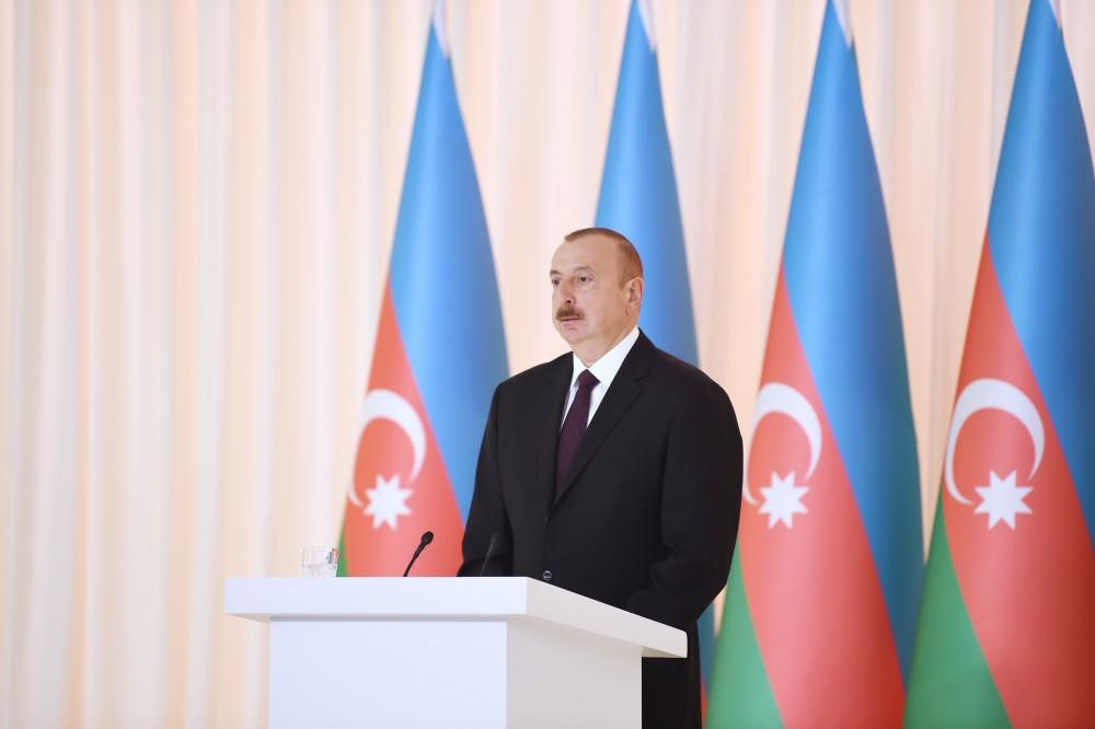 Президент Ильхам Алиев: Возможности влияния на политику Азербайджана извне равны нулю