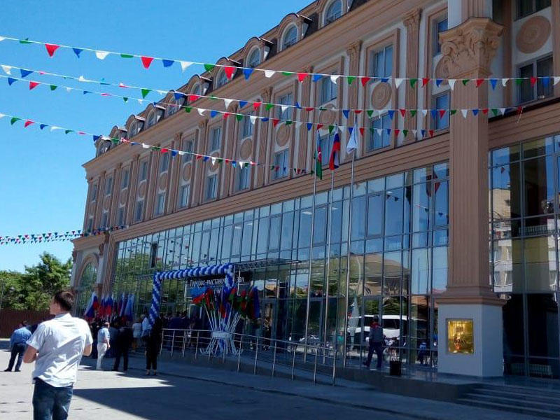 По инициативе Фонда Гейдара Алиева в Астрахани открылся деловой центр Азербайджана