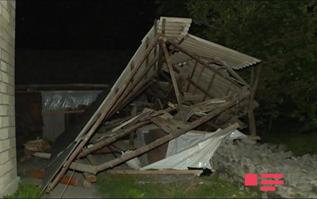 После землетрясения в Загатале в ряде домов  образовались трещины