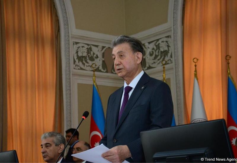 Акиф Ализаде переизбран на пост президента АН Азербайджана