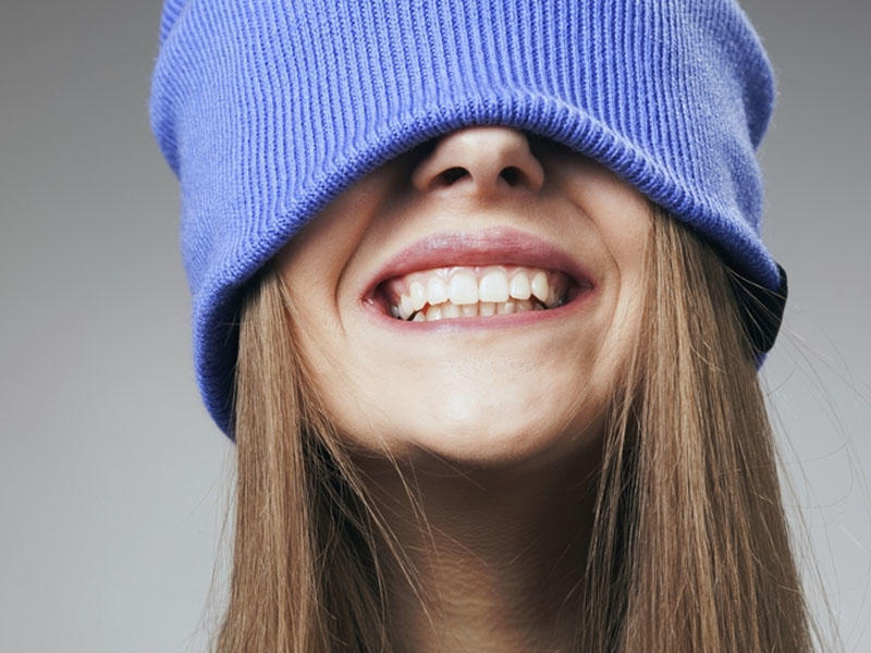 Gülüş stresslə bağlı hormonların səviyyəsini azaldır