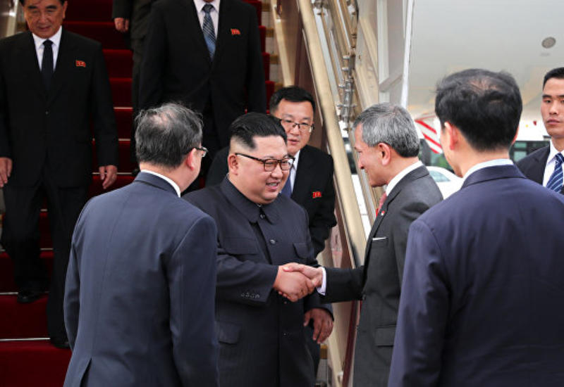 Сингапурские министры сделали селфи с Ким Чен Ыном