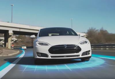 В августе автопилот Tesla станет полностью автономным