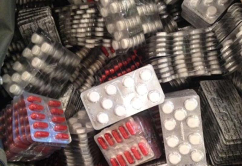 В Азербайджане намерены создать систему по предотвращению ввоза поддельных лекарств