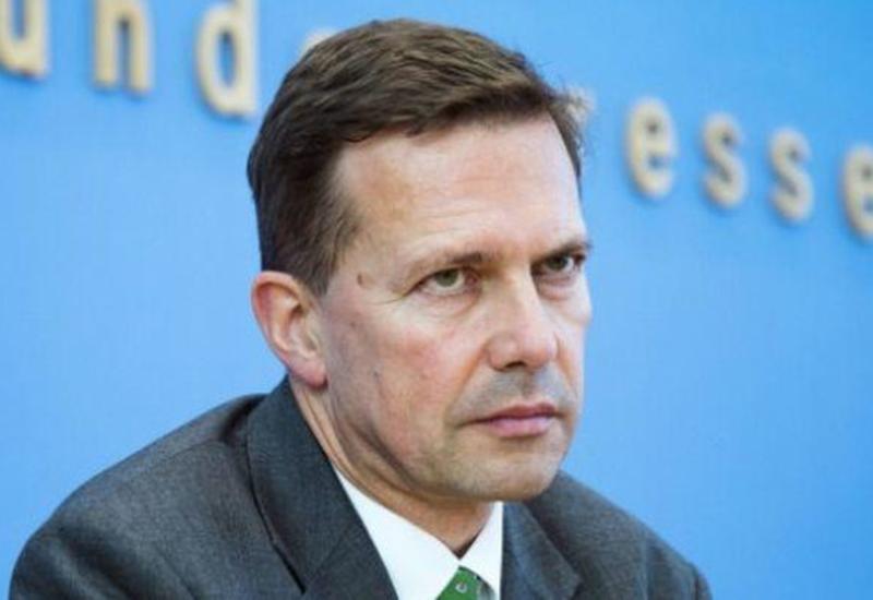В ФРГ не стали комментировать данные о слежке немецкой разведки в Австрии