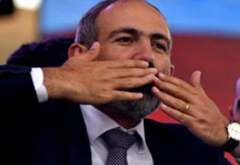 Американский экономист затребовал за "спасение" Армении крупную сумму