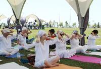 Йога на открытом воздухе - масштабный Фестиваль в Баку