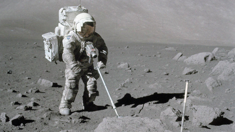 Лунные сопли: почему чихали американские астронавты