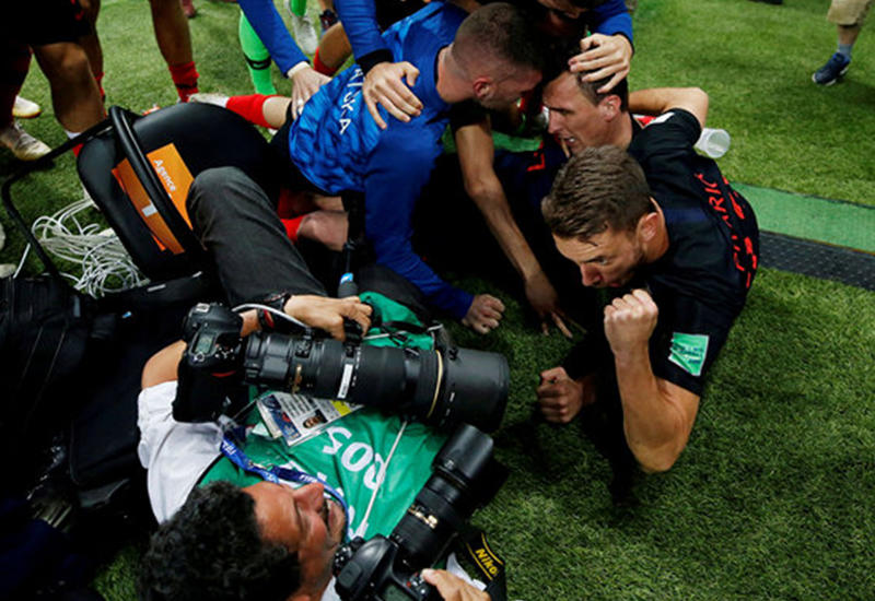 Хорватия задавила фотографа, празднуя победный гол