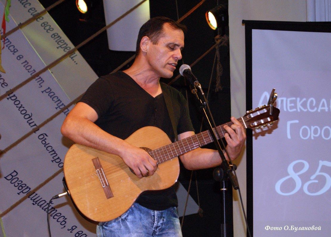Михаил Гусман стал гостем Бакинского международного фестиваля авторской песни и поэзии