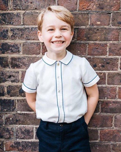 Принцу Джорджу – 5 лет: лучшие фото маленького монарха