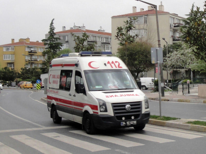 Türkiyədə sərnişin avtobusu aşıb: 1 ölü, 24 yaralı