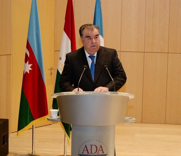 Президент Таджикистана награжден дипломом почётного доктора Университета ADA