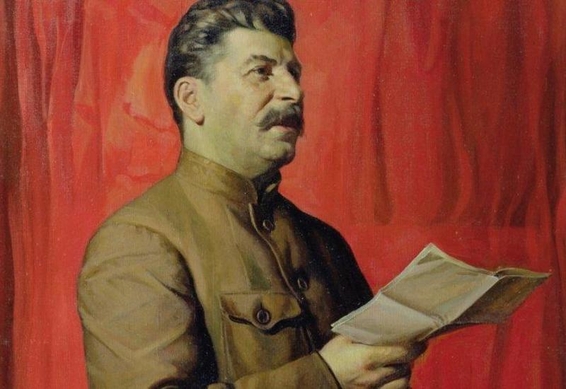 Stalinin “ölüm maskası” rekord qiymətə satıldı - FOTO
