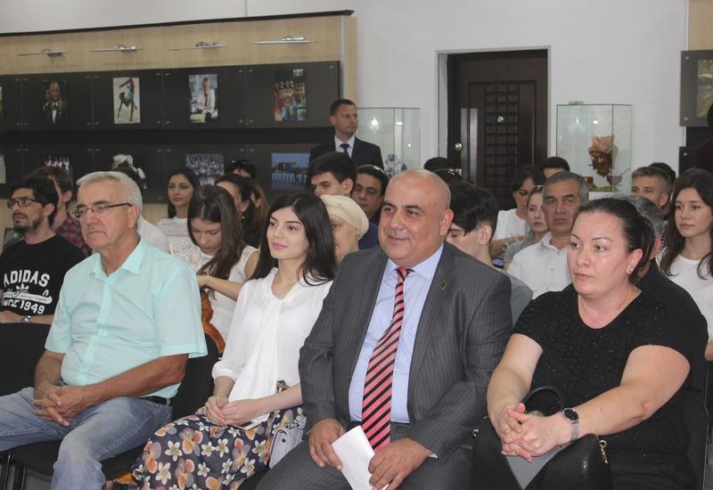 В Баку состоялась встреча со студентами, поступившими в российские вузы
