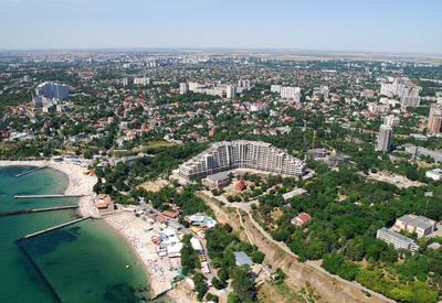 Azərbaycan Xarkov və Odessada ticarət evləri açacaq