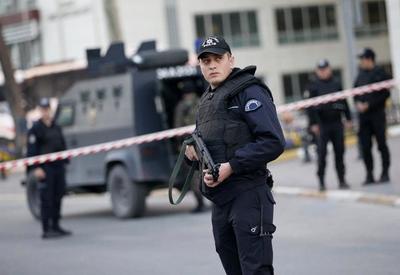 Türkiyədə ABŞ səfirliyini atəşə tutmaqda şübhəli bilinən şəxs saxlanılıb