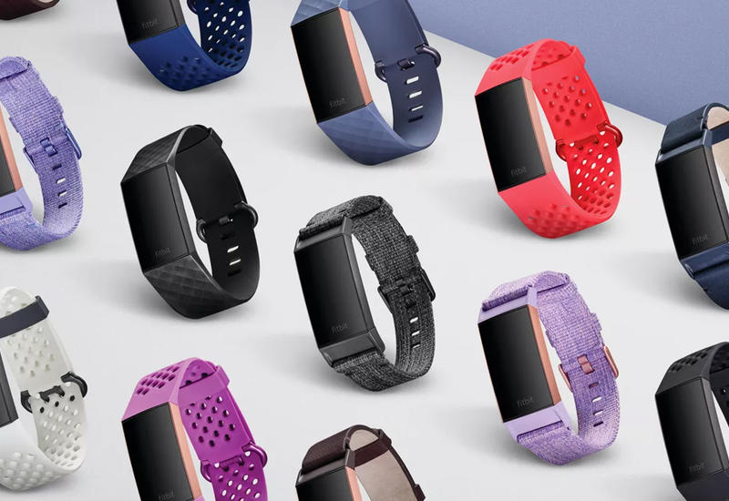 Батареи "непотопляемого" фитнес-браслета Fitbit хватит на неделю