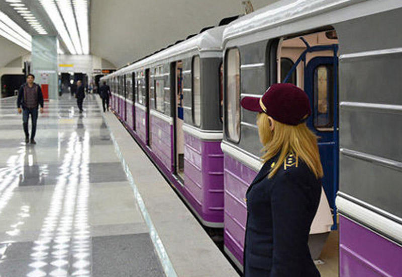 ЧП в бакинском метро: скончался пассажир