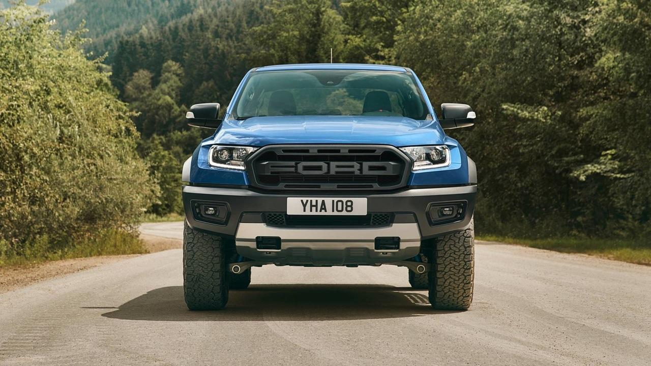 Ford показал экстремальный Ranger Raptor для Европы