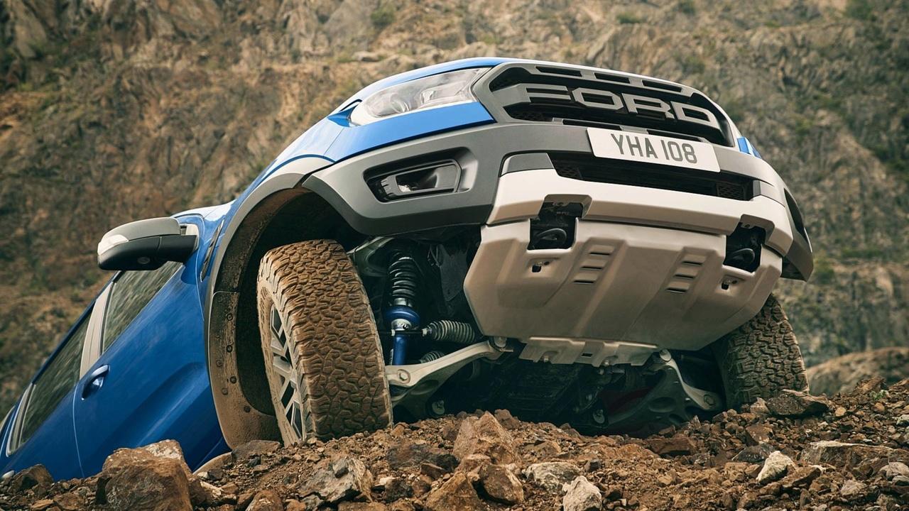 Ford показал экстремальный Ranger Raptor для Европы