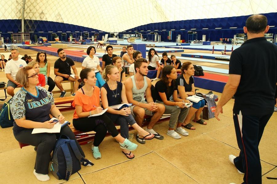 Обнародованы результаты тренерских курсов по аэробике Академии FIG в Баку