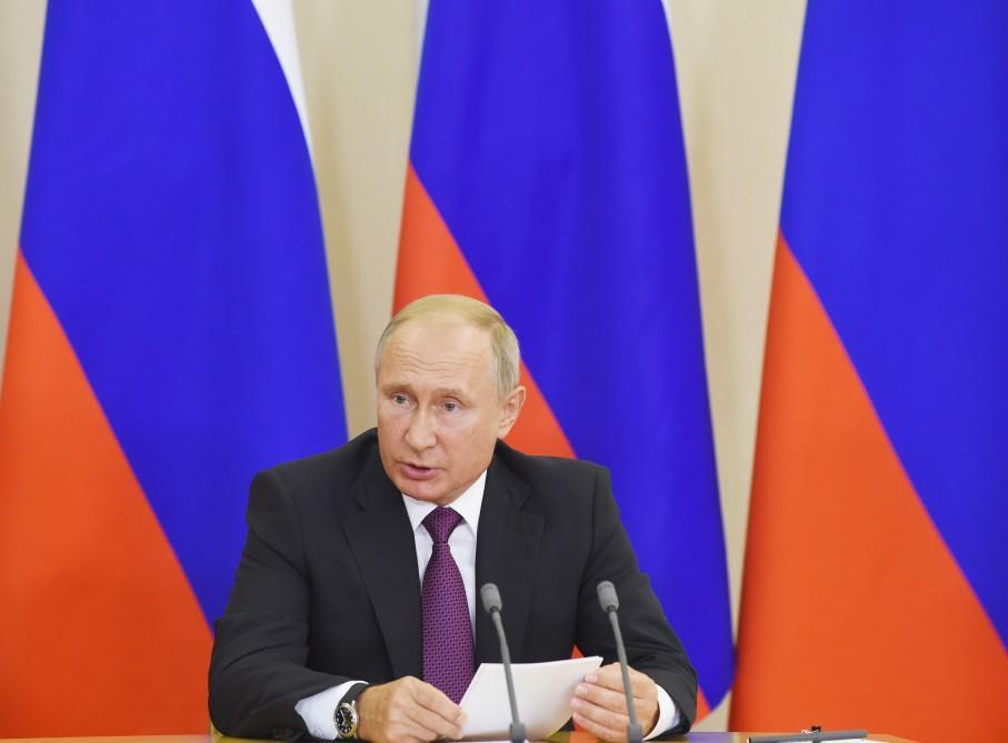 Владимир Путин: Россия продолжит оказывать содействие мирному урегулированию карабахского конфликта
