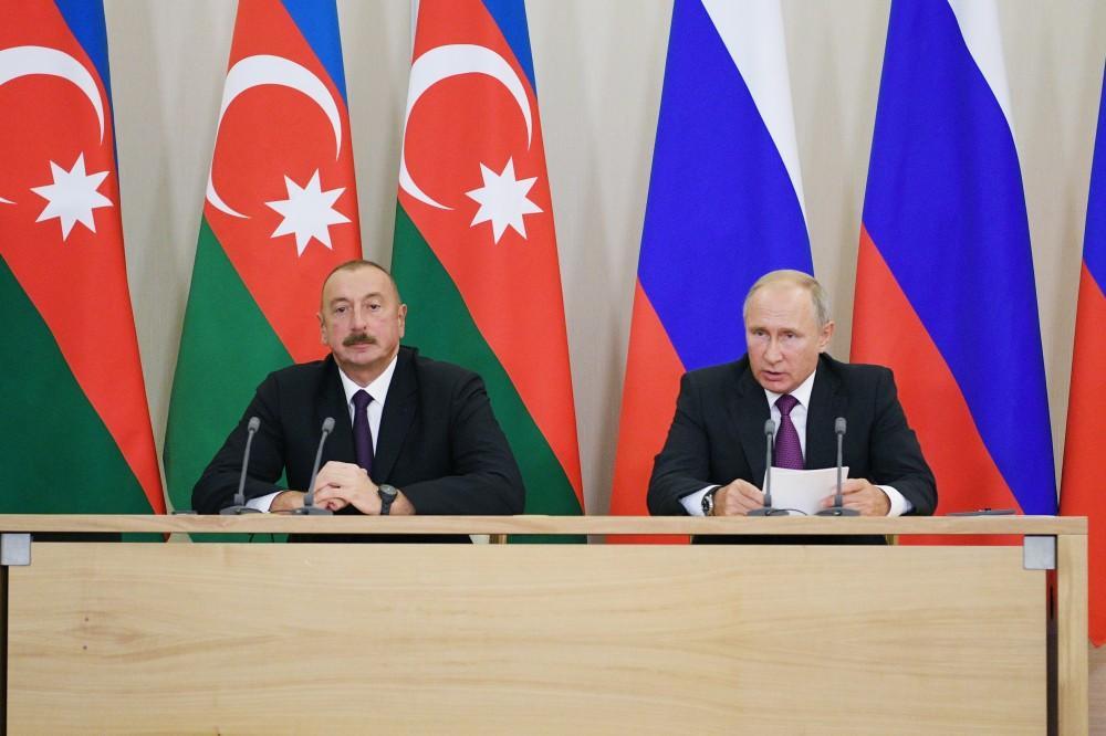 Владимир Путин: В будущем году Азербайджан и Россия намерены завершить строительство моста через пограничную реку Самур