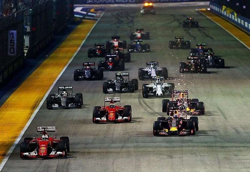 Чемпионат "Формулы-1" продолжится ночным этапом в Сингапуре