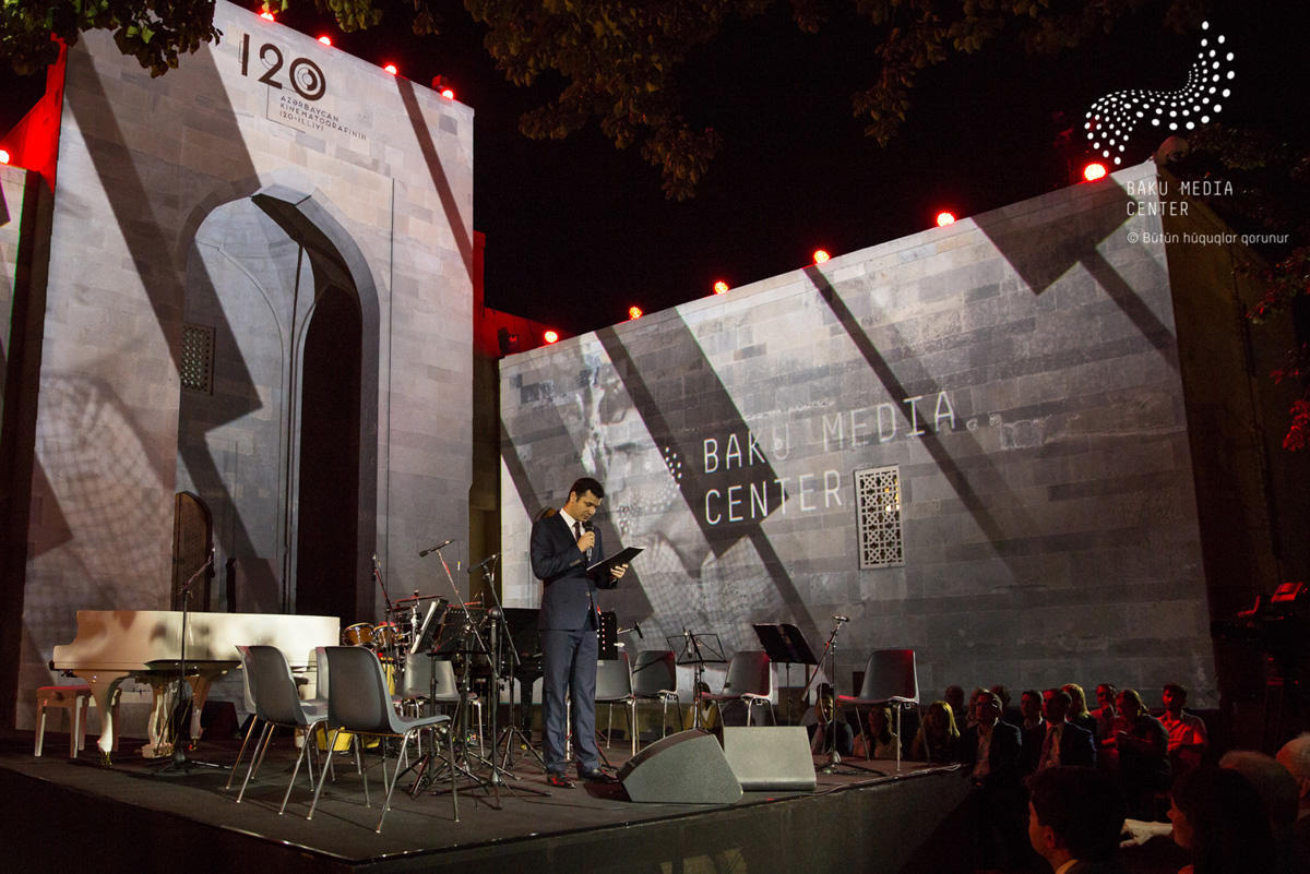 Кинематограф Баку. Baku Night Baku Media Center. Baku Music. 60 Лет юбилей Азербайджан.