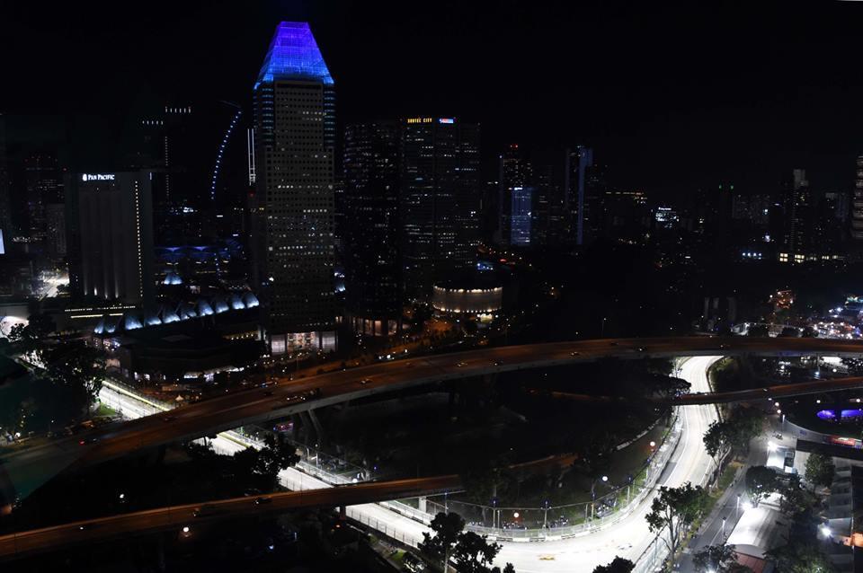 Яркие моменты первых двух дней Гран-при Сингапура «Формулы-1»