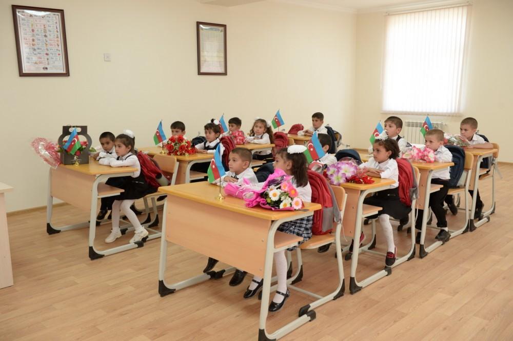 В Агсуинском районе сдано в пользование новое здание школы, построенное Фондом Гейдара Алиева